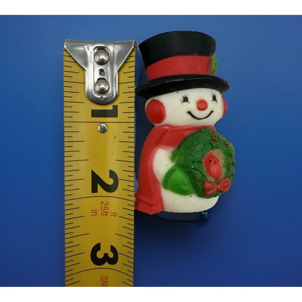 VINTAGE Snowman Wreath Bird‎ Holiday Pin Christmas Brooch Collectible